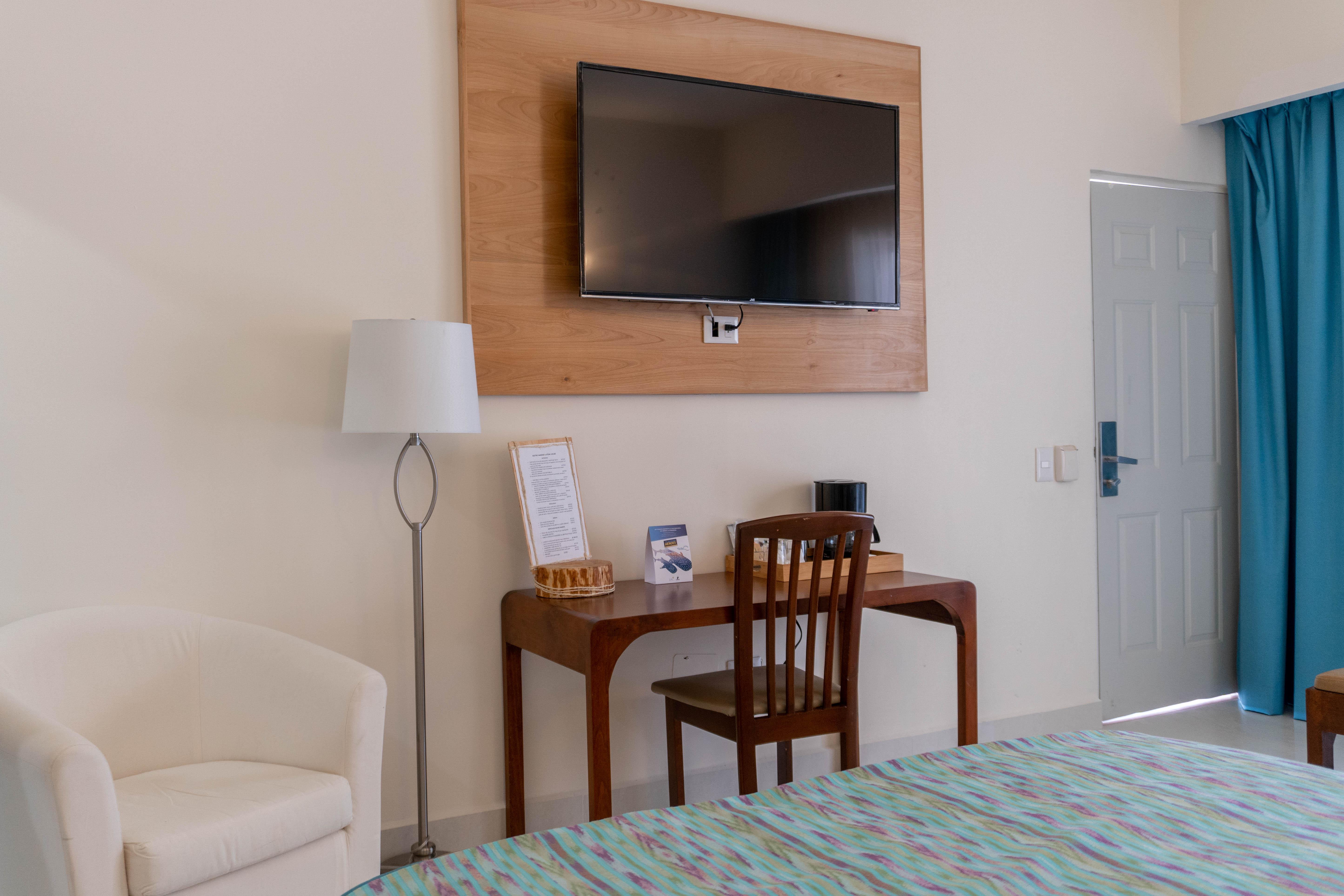 The Westmarine Waterfront Hotel ラパス エクステリア 写真