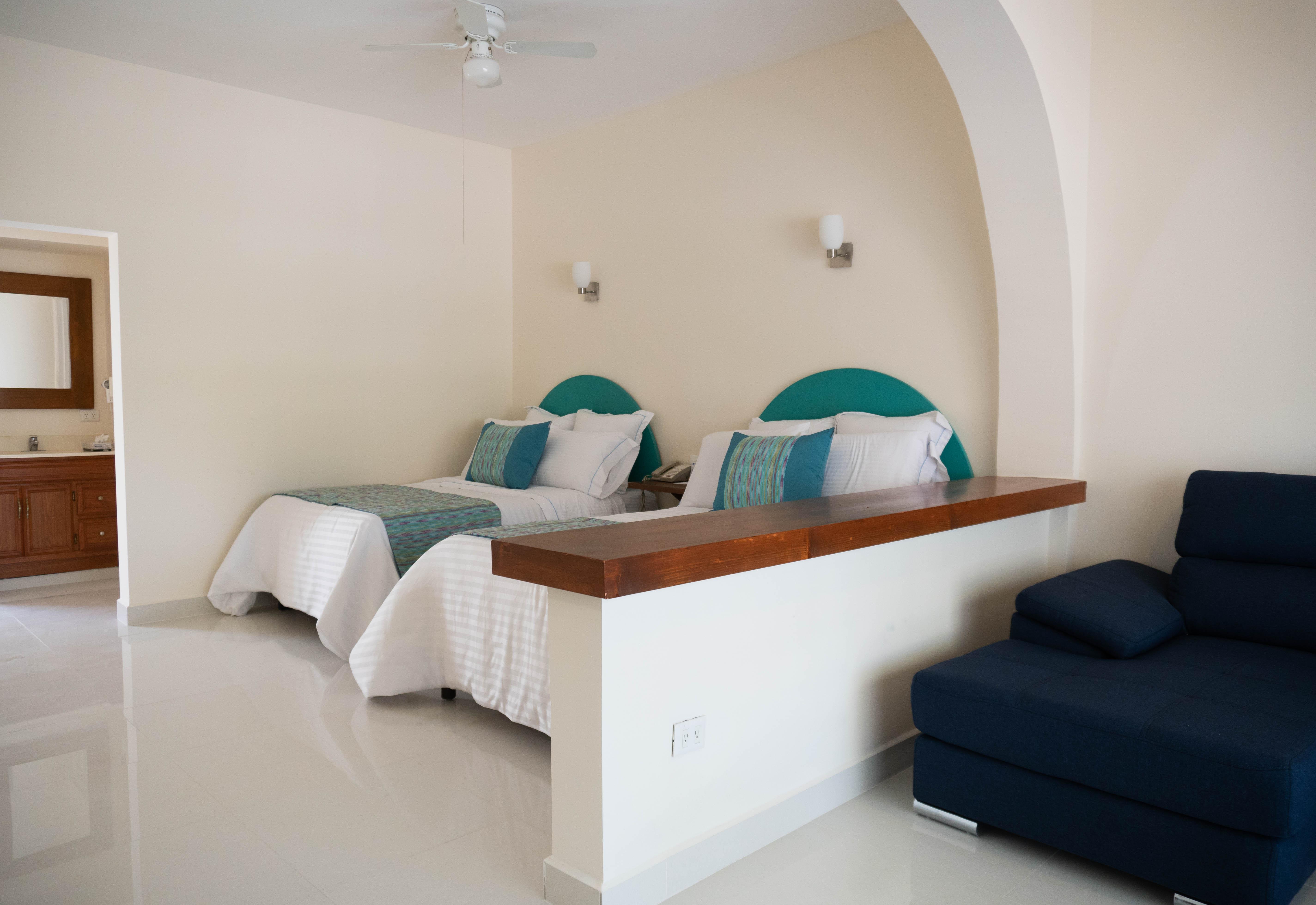 The Westmarine Waterfront Hotel ラパス エクステリア 写真