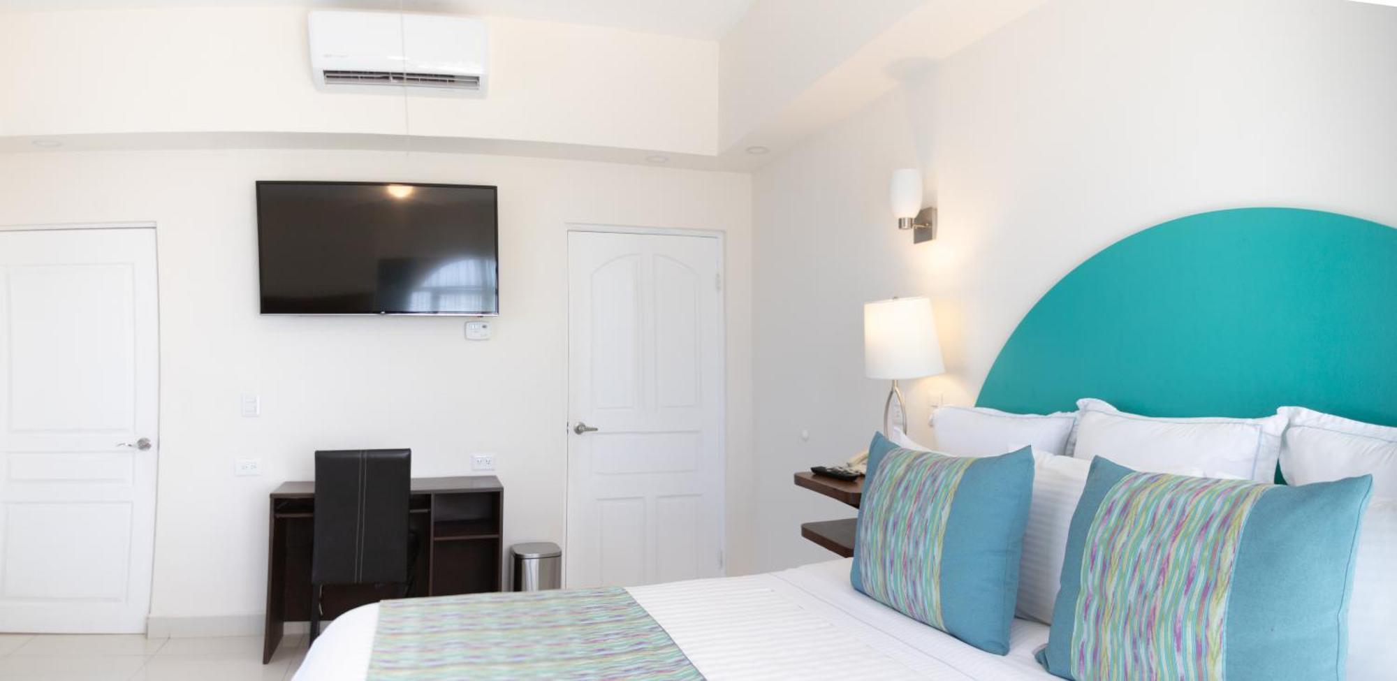 The Westmarine Waterfront Hotel ラパス エクステリア 写真