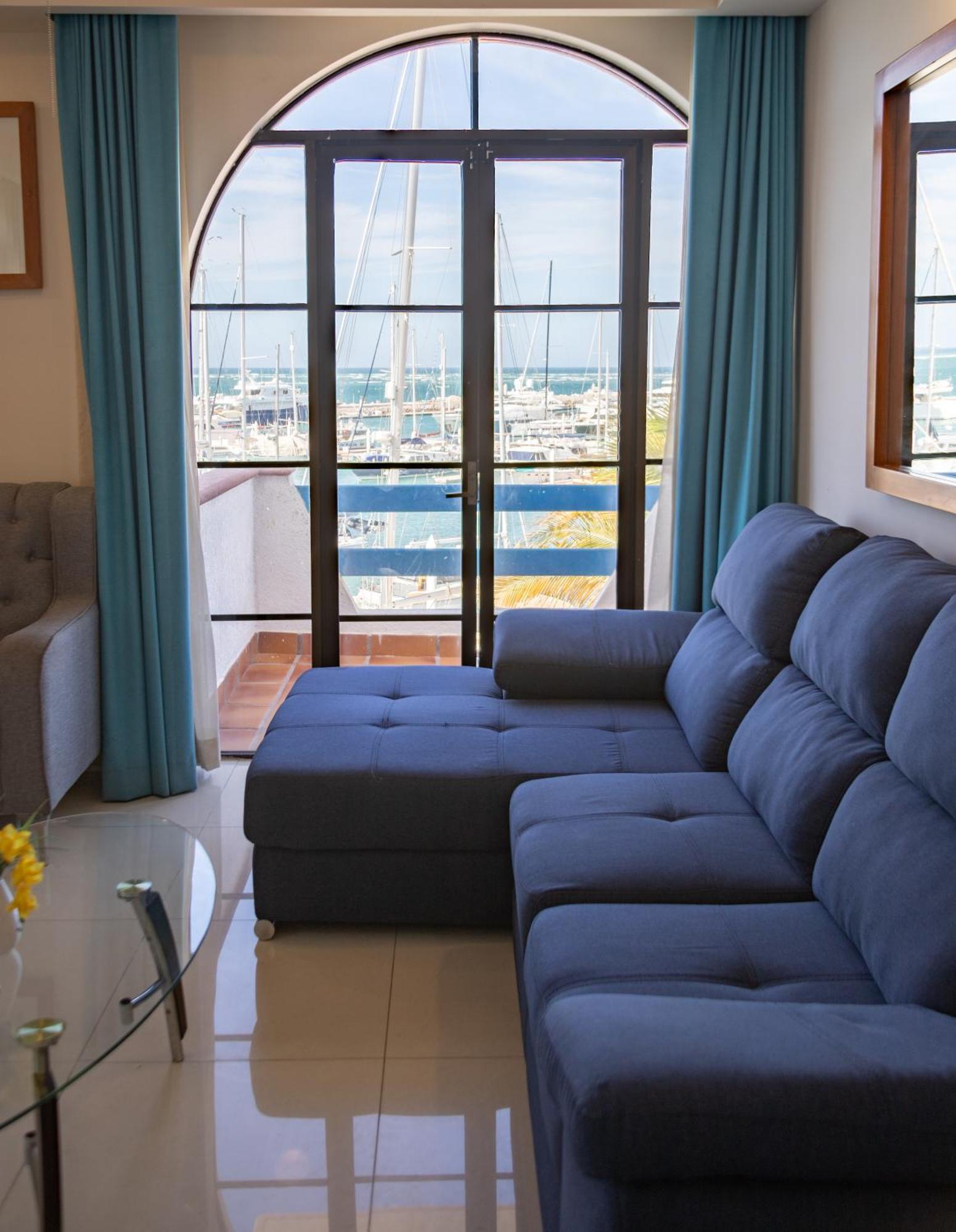 The Westmarine Waterfront Hotel ラパス エクステリア 写真
